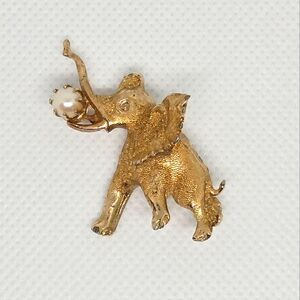 Vintage Kramer Gold Lucky Elephant Brooch Pin Estate VTG Critter